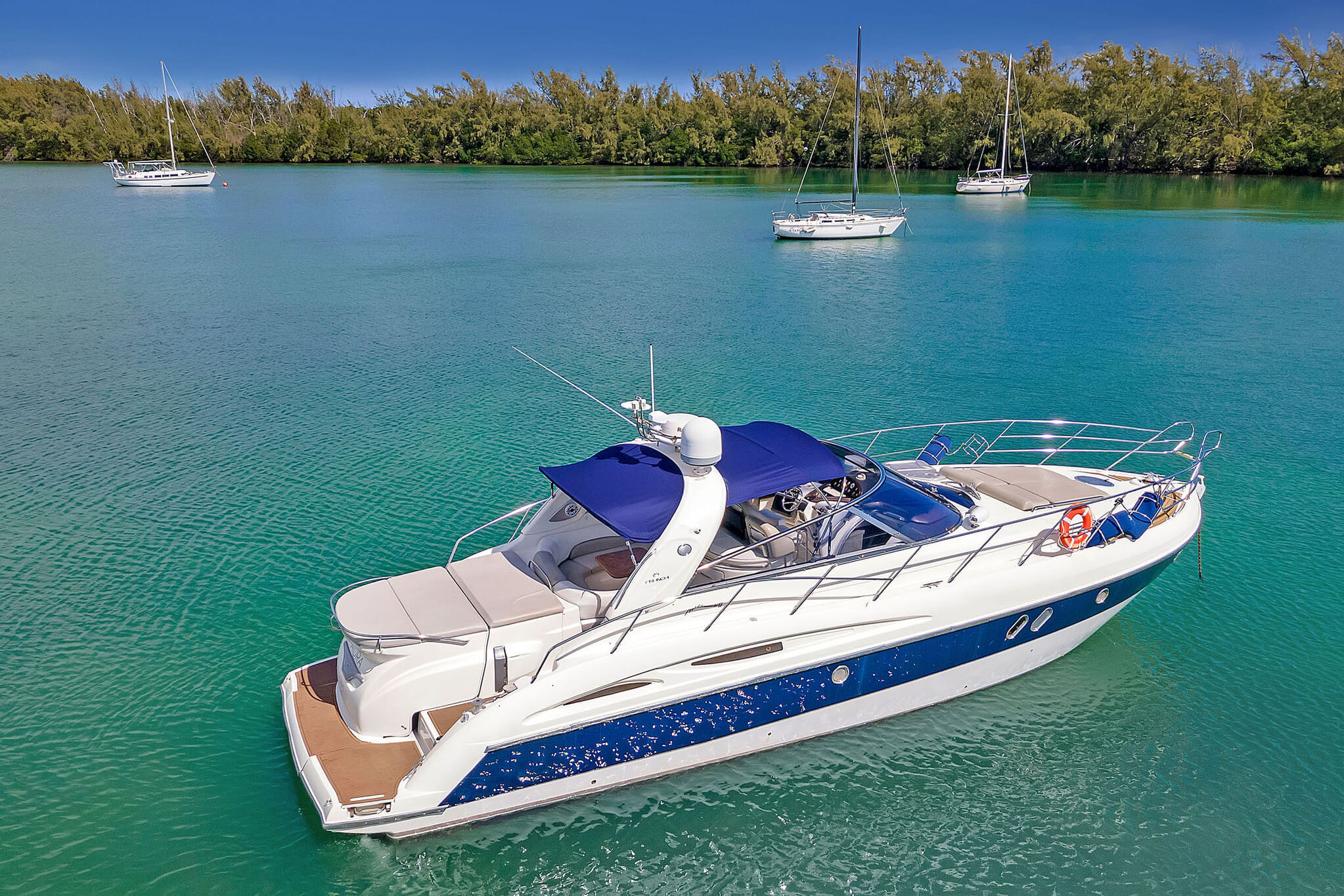 Bohemiq Solara 50 yacht